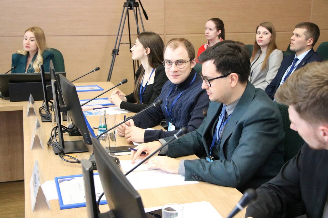 Председатель Молодежной избирательной комиссии Калининградской области Петр Высоцкий принял участие в заседании Совета Союза Молодежных избирательных комиссий России