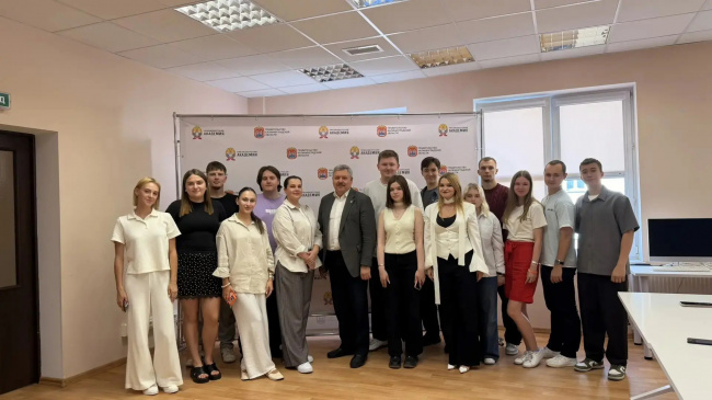 Член Облизбиркома Юлия Федорова провела встречу со студактивом РАНХиГС