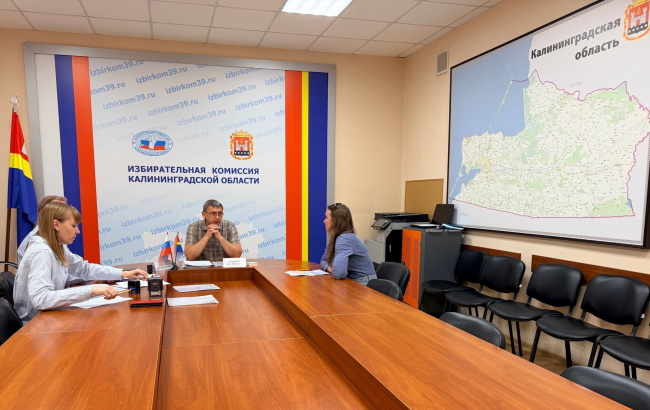  Сегодня в окружную избирательную комиссию Центрального одномандатного избирательного округа № 100 документы для регистрации представила кандидат, выдвинутый Российской экологической партией «ЗЕЛЁНЫЕ», Ольга Соловьева